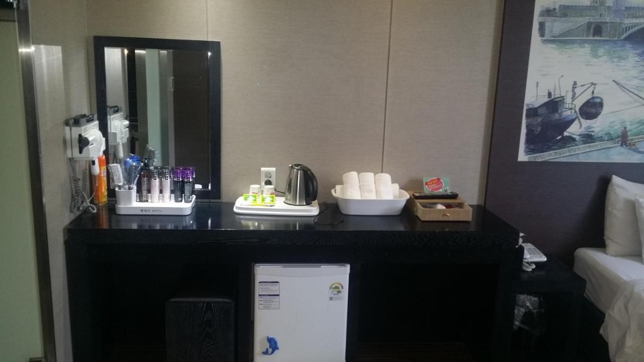 Rampart Hotel Gwangmyeong Ngoại thất bức ảnh